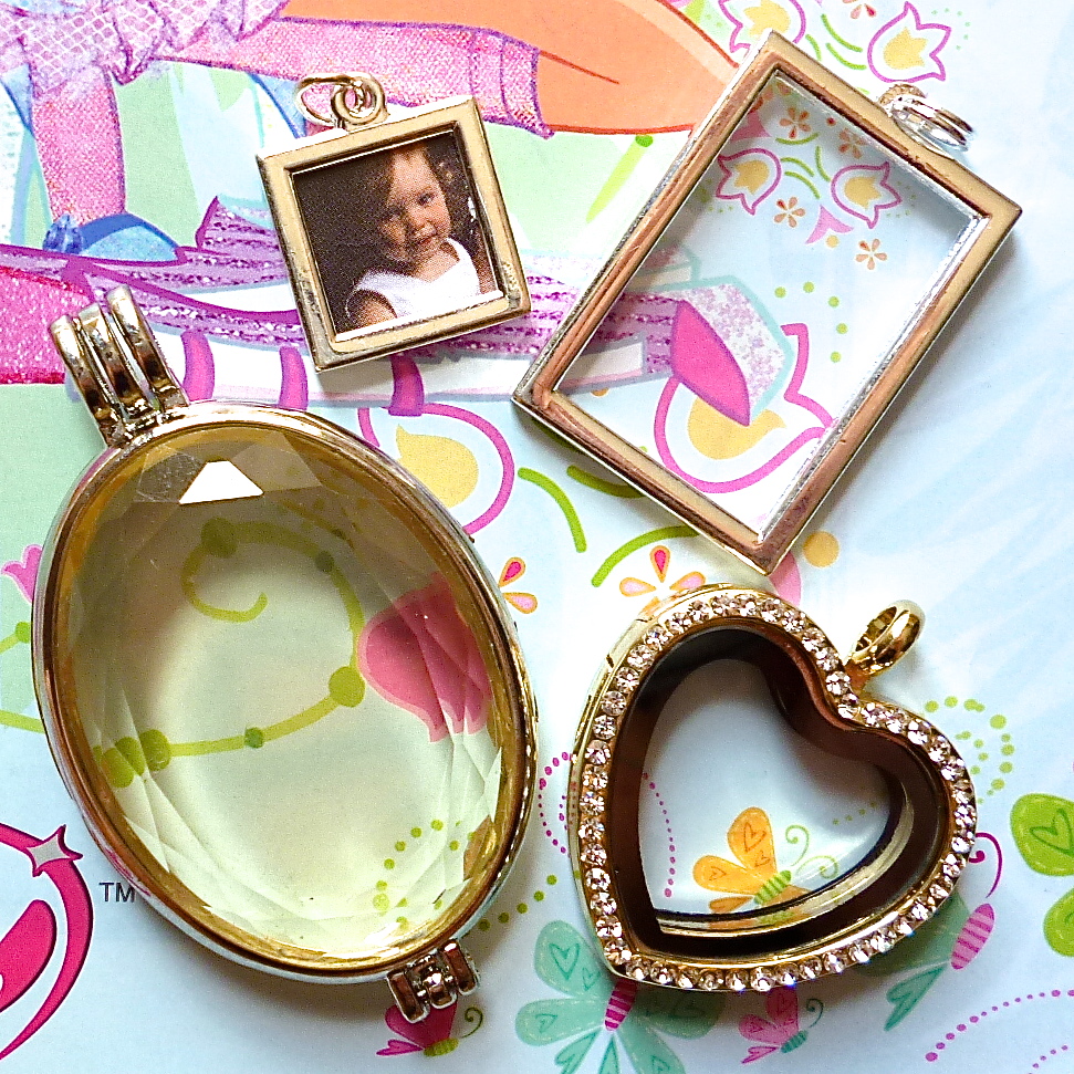 Creating Footprints Together Photo Frames to attach to DIY Beading