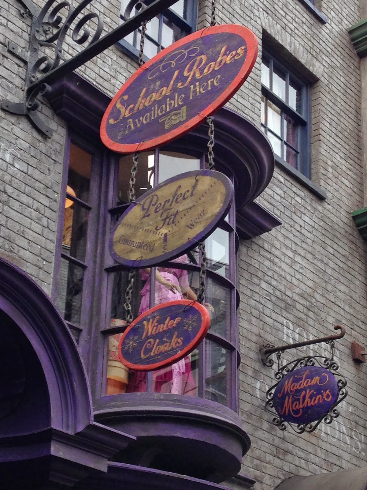 A Crafty Chick Diagon AlleyMadame Malkin's Robes & Potage's Cauldron Shop
