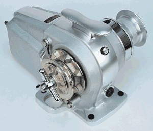 Auger Valve Image: Manual Anchor Winch