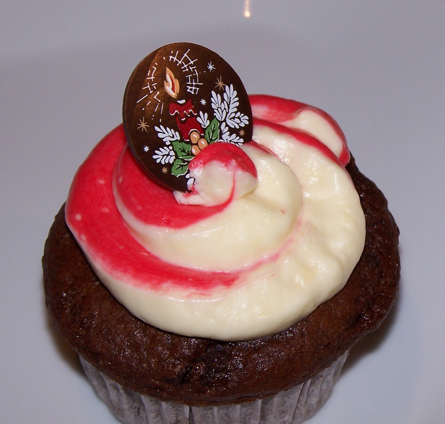 Lecker Bentos und mehr SchokoMuffins mit zweifarbigem Frosting