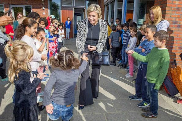 Princess Laurentien of The Netherlands reads at the Day of Sustainability at De Pantarijn School
