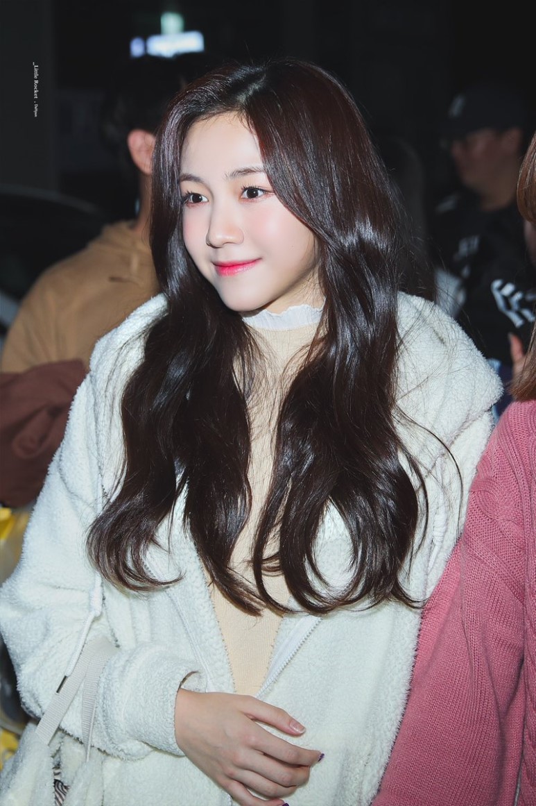 로켓펀치 막내 실물느낌 짤 본 사람의 흔한 반응.jpg | 인스티즈