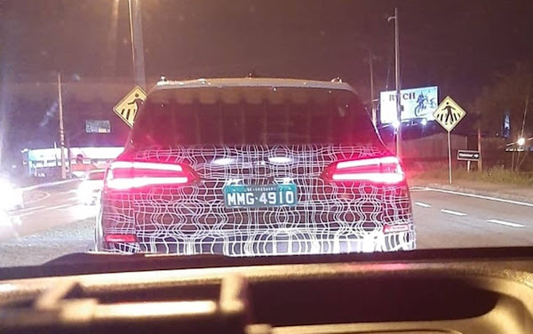 Novo BMW X5 2022 com facelift é flagrado em Blumenau - vídeo
