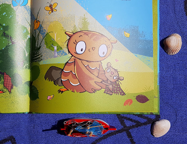 Die kleine Eule und ihre Freunde: Zauberhafte Kinderbücher rund um das Thema Freundschaft. In "Die kleine Eule findet einen Freund" ist eine Haselmaus der neue Freund der süßen Eule.