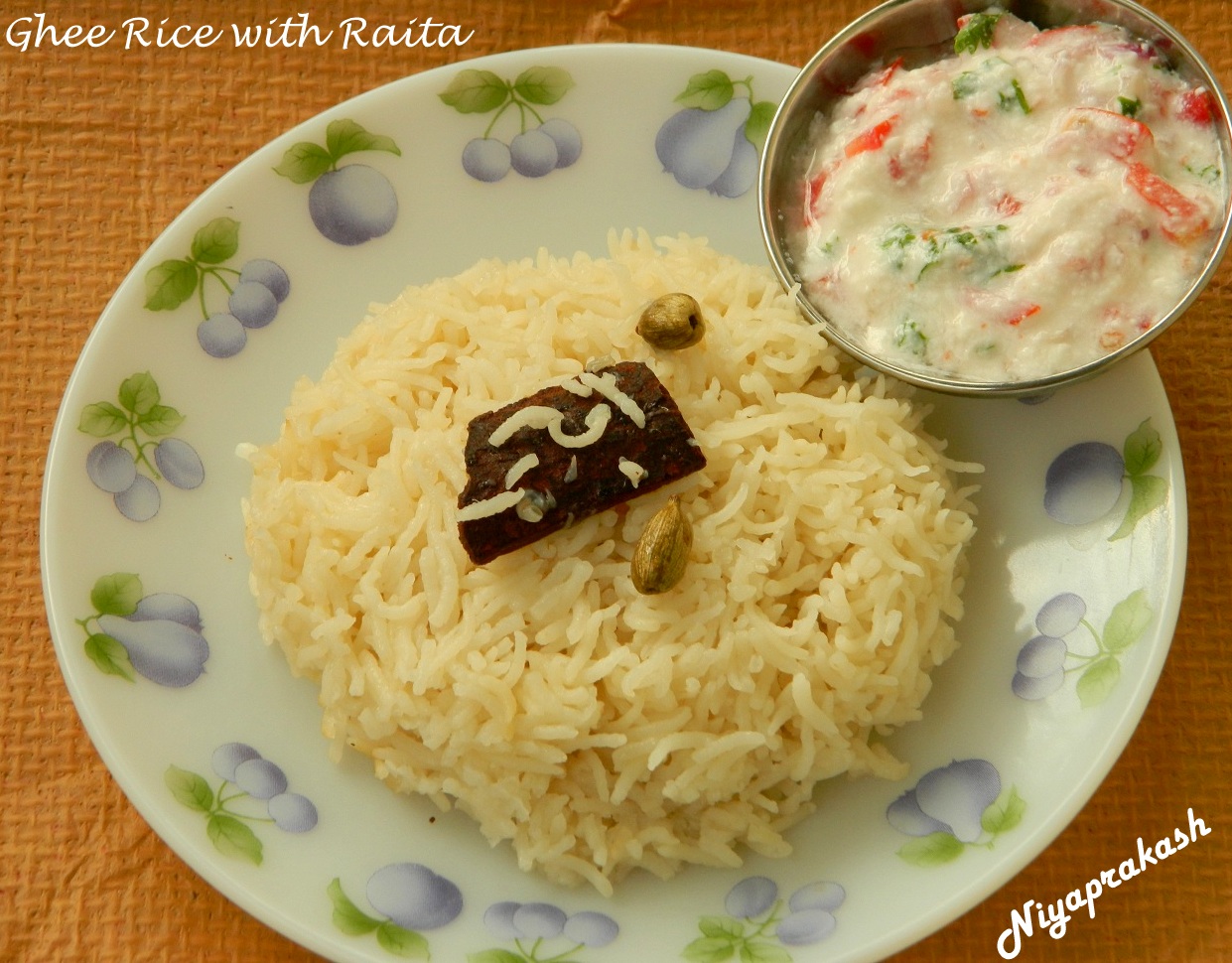 Niya's World: Yogurt Raita / Curd Raita
