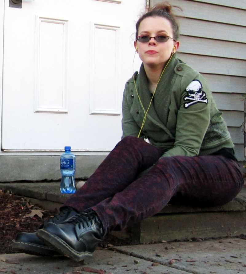 Bad Outfit, Great Lipstick Bad Outfit 14 "I was a target 'cause I'm