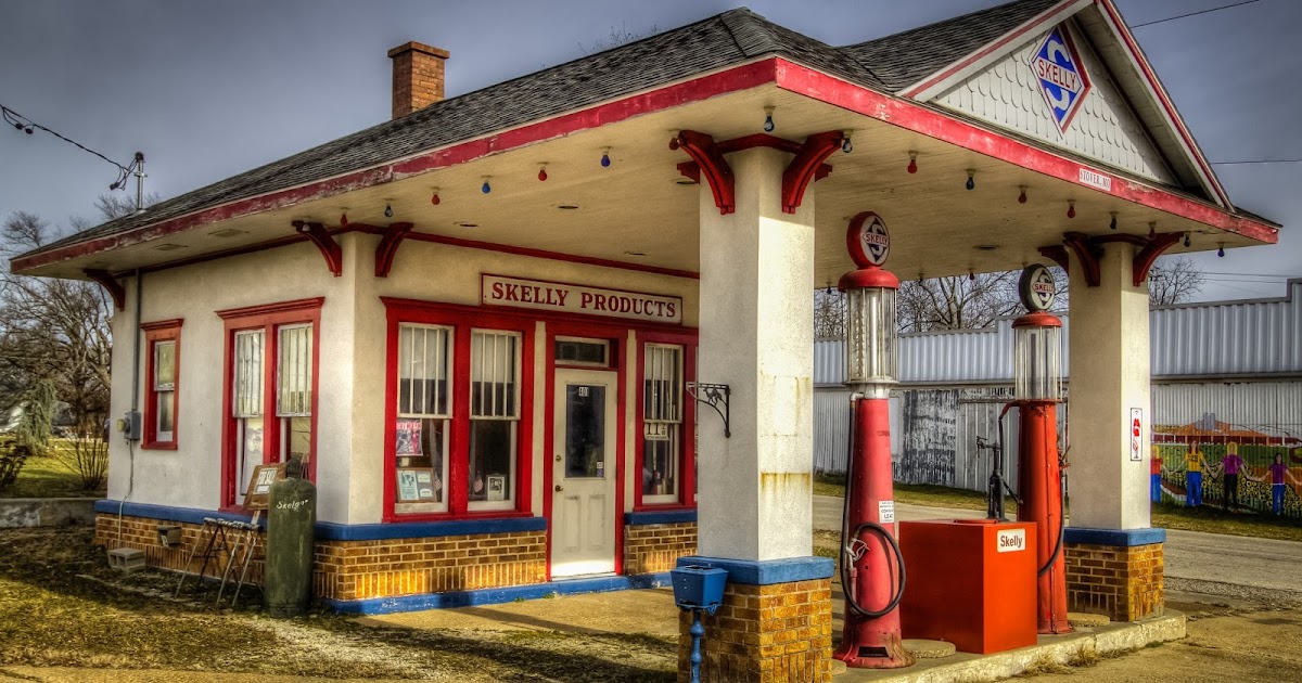 Our Eyes Upon Missouri Low, Low Gas Prices in Stover, MissouriOnce