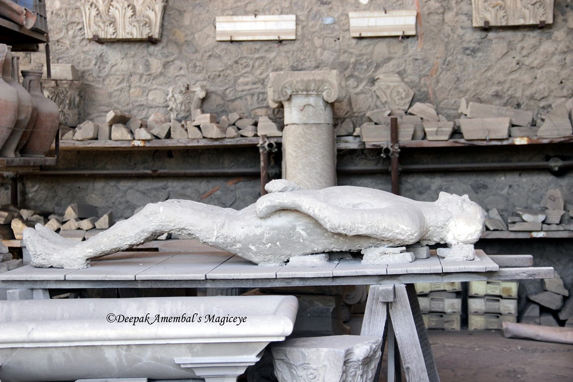 Pompeii Buried Alive! - YouTube