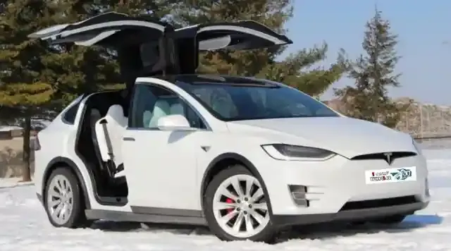 Tesla Model X Performance افضل سيارات كروس أوفر وأفضل سيارات الدفع الرباعي 2020 - Tesla Model X Performance