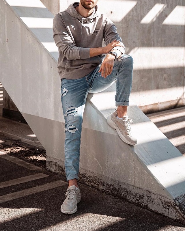 Men's Fashion Style Outfits Ideas Hoodie and jeans.