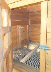 coop plans garden herb chicken chickens coffee mypetchicken grounds materials egg inside shells guardado desde