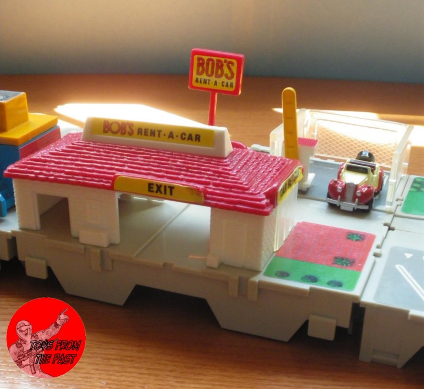 Toys from the Past 63 MICRO MACHINES TRAVEL CITY PLAYSETS HOSPITAL