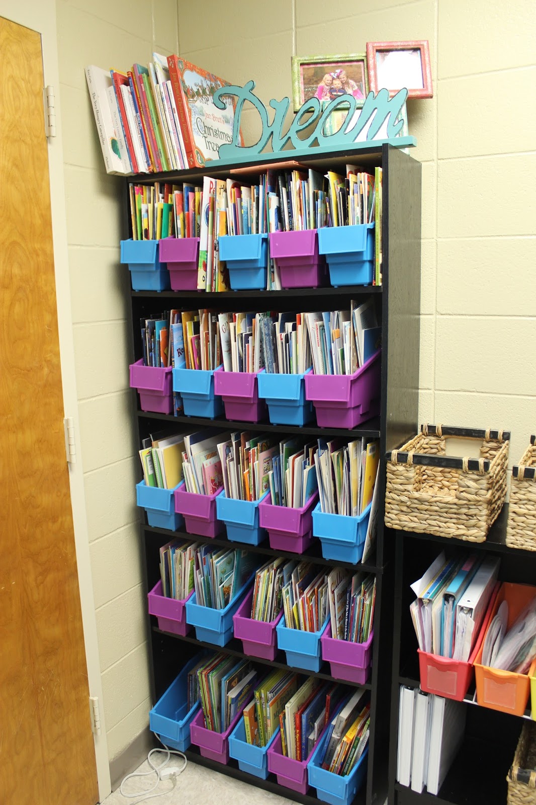 Mrs. Lee's Kindergarten Classroom Tour 2016