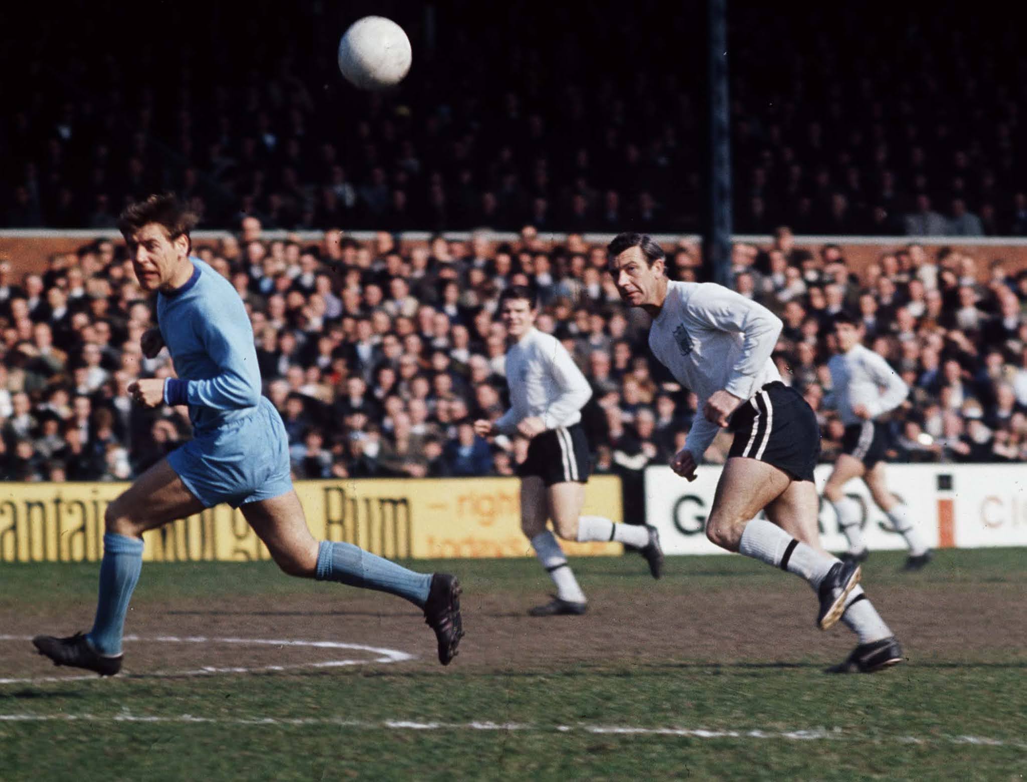 Fan pictures Football History in English 1964