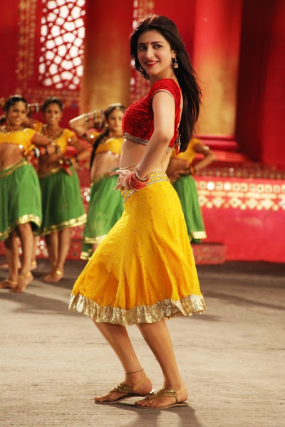 Shruthi Haasan Hot Photos