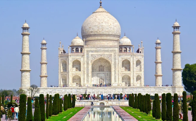 One Of The Seven Wonders Of The World Taj Mahal In Hindi, 7 wonders of the world in Hindi, दुनिया के सात अजूबों के बारे में जानकारी, seven wonders of the world in hindi, new seven wonders of the world  hindi