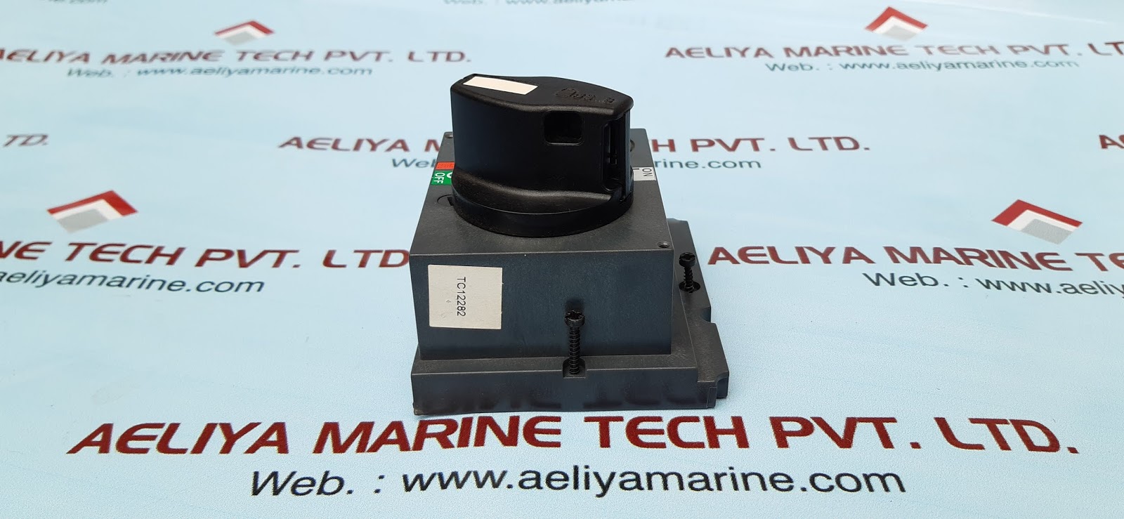 CIRCUIT BREAKER ACCESSORY Aeliya Marine