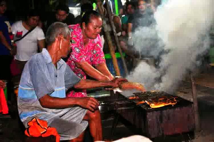 food vendors karimunjawa food seller
