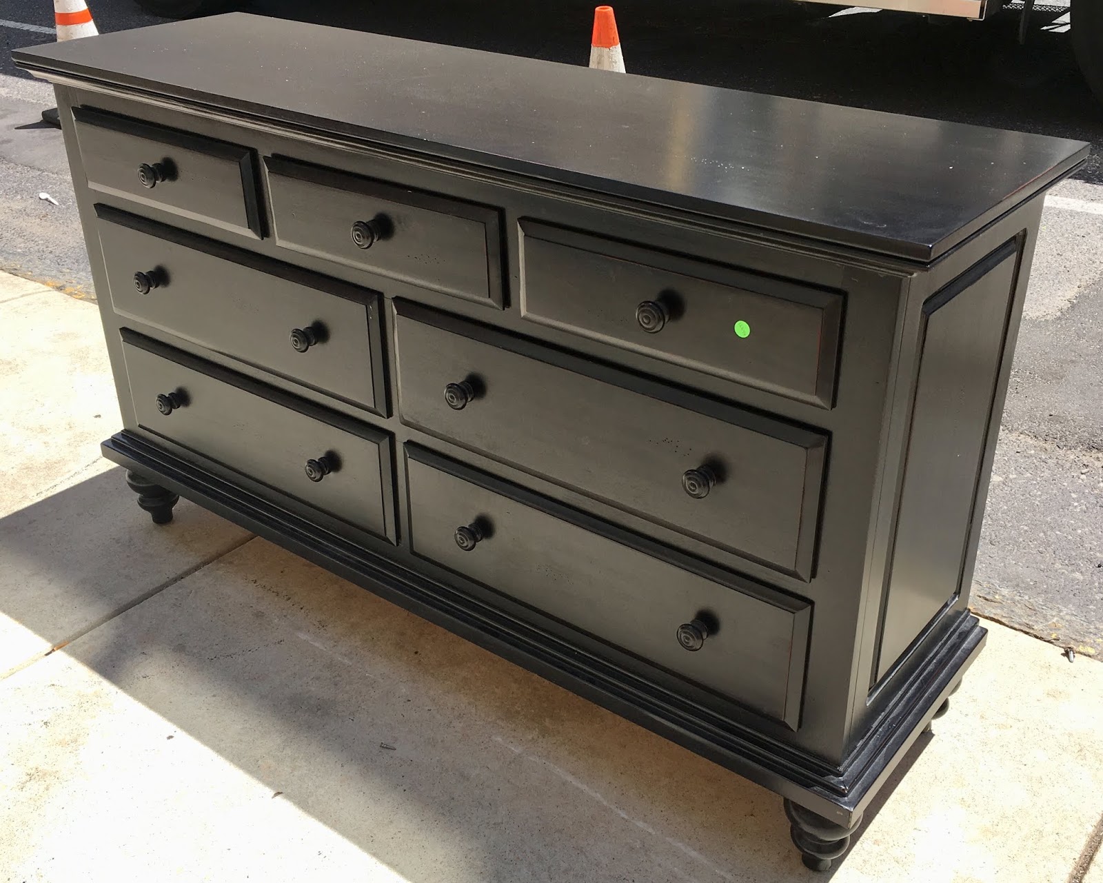 Uhuru Furniture Collectibles Black 7 Drawer Dresser By Legacy Traditions Solid Wood Furniture 225 Sold