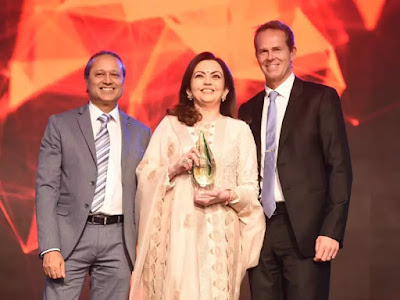 TOISA-2018-Nita-Ambani-wins