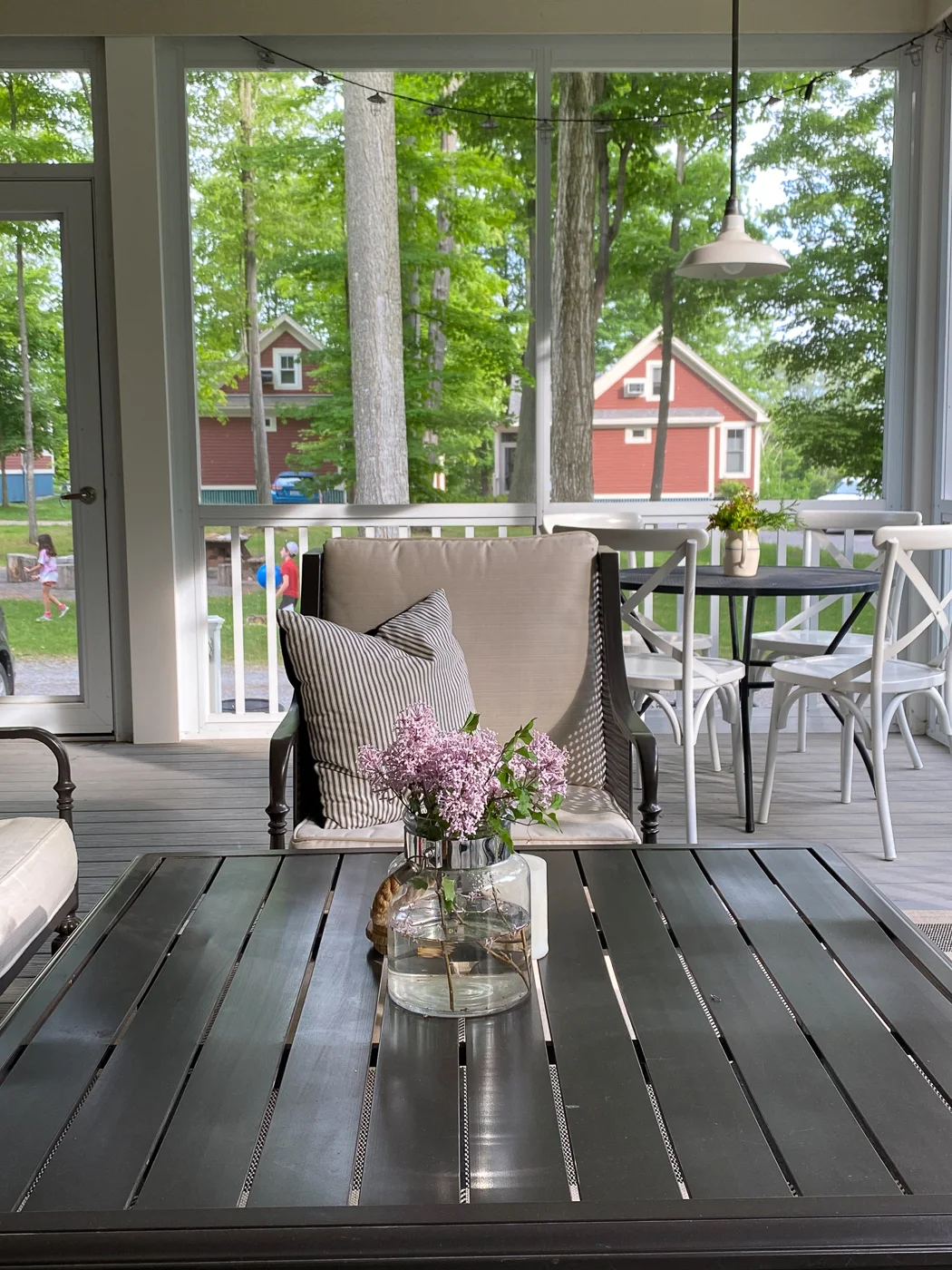summer cottage decorating ideas, summer cottage decor, cottage porch decor, covered porch furniture