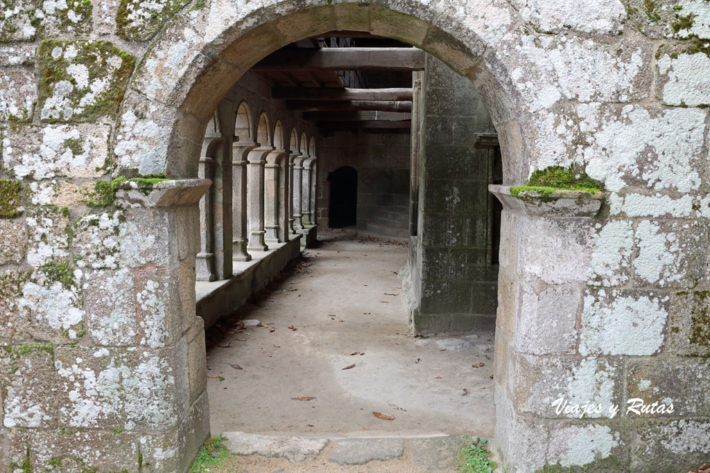 Claustro de Santa Cristina de Ribas de Sil