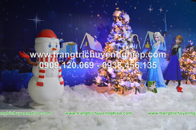 Trang trí Noel Giáng Sinh cửa hàng văn phòng tòa nhà khách sạn Showroom TRANG%2BTRI%2BNOEL%2B%25287%2529