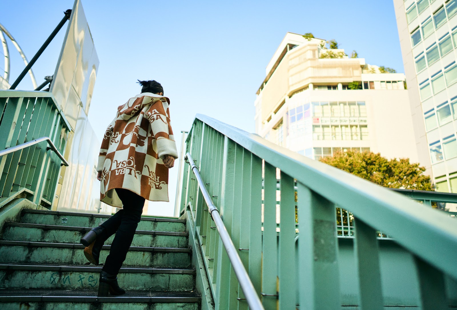 ALBA ROSA Blanket Coat