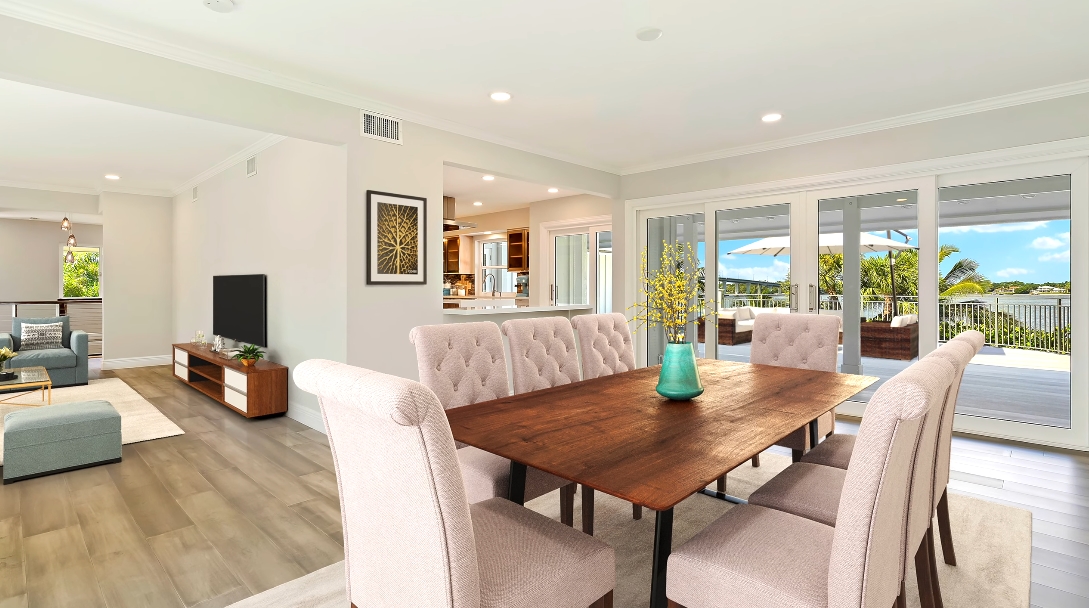 Tour 19 N River Rd, Stuart FL vs. 20 Interior Design Photos