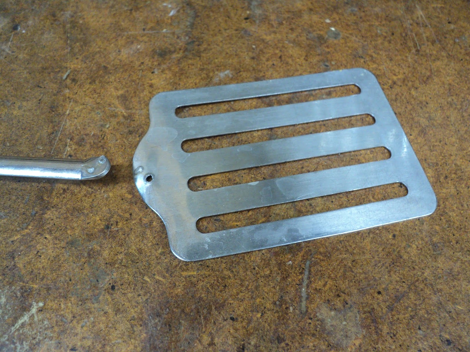 Rouge River A Ceramic Spatula Handle Repair