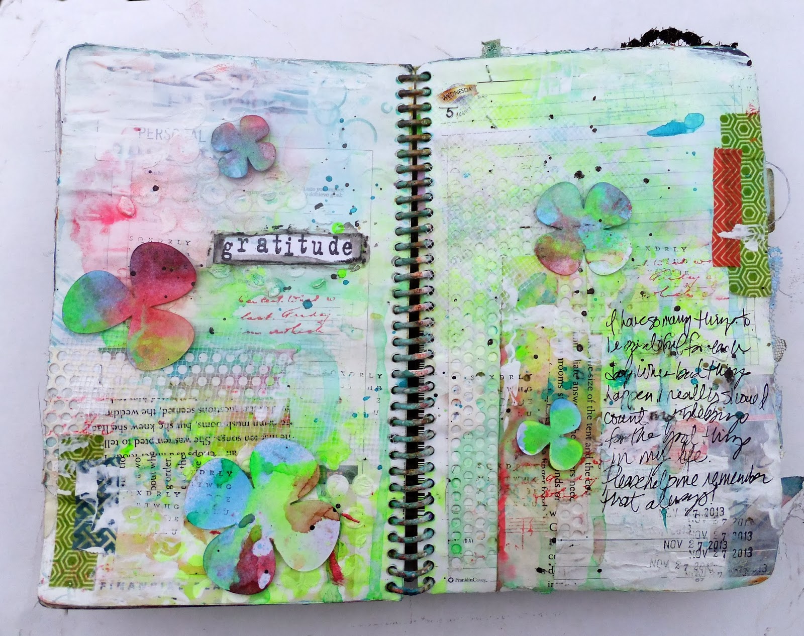 Artsy Lynn: Lots of art journaling and an altered canvas