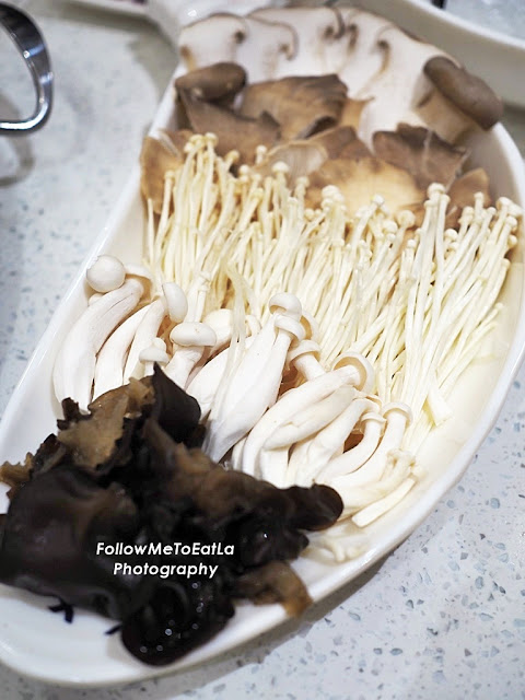 Mushroom Platter (5 Types Of Mushrooms) RM 20