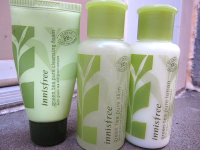 Review Innisfree Green Tea Cleansing Foam Pure Skin Toner Pure Lotion