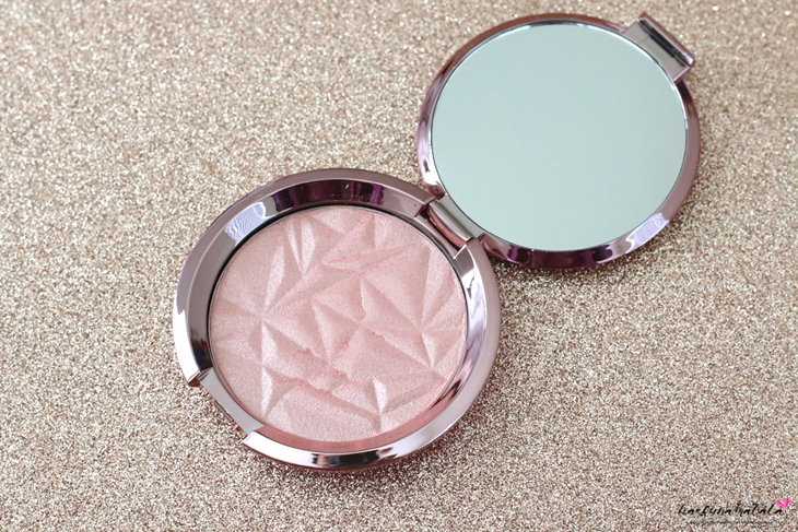 BECCA Rose Quartz Shimmering Skin Perfector Review, Swatches, and MOTD BECCA Rose Quartz Shimmering Skin Perfector Review, Swatches, and MOTD