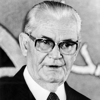 Famosos Que Partiram: Ernesto Geisel