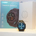 Jam tangan pintar Oase Horizon W1, yang dapat mengukur suhu badan