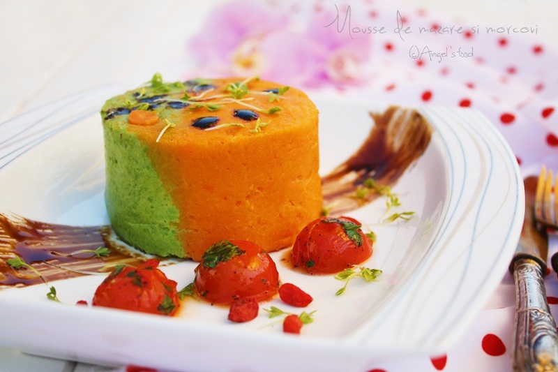 Duo Mousse de mazare si morcovi, alaturi de rosii caramelizate si reductie de otet balsamic