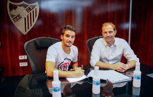 Oficial: El Málaga firma a Juankar por cuatro años