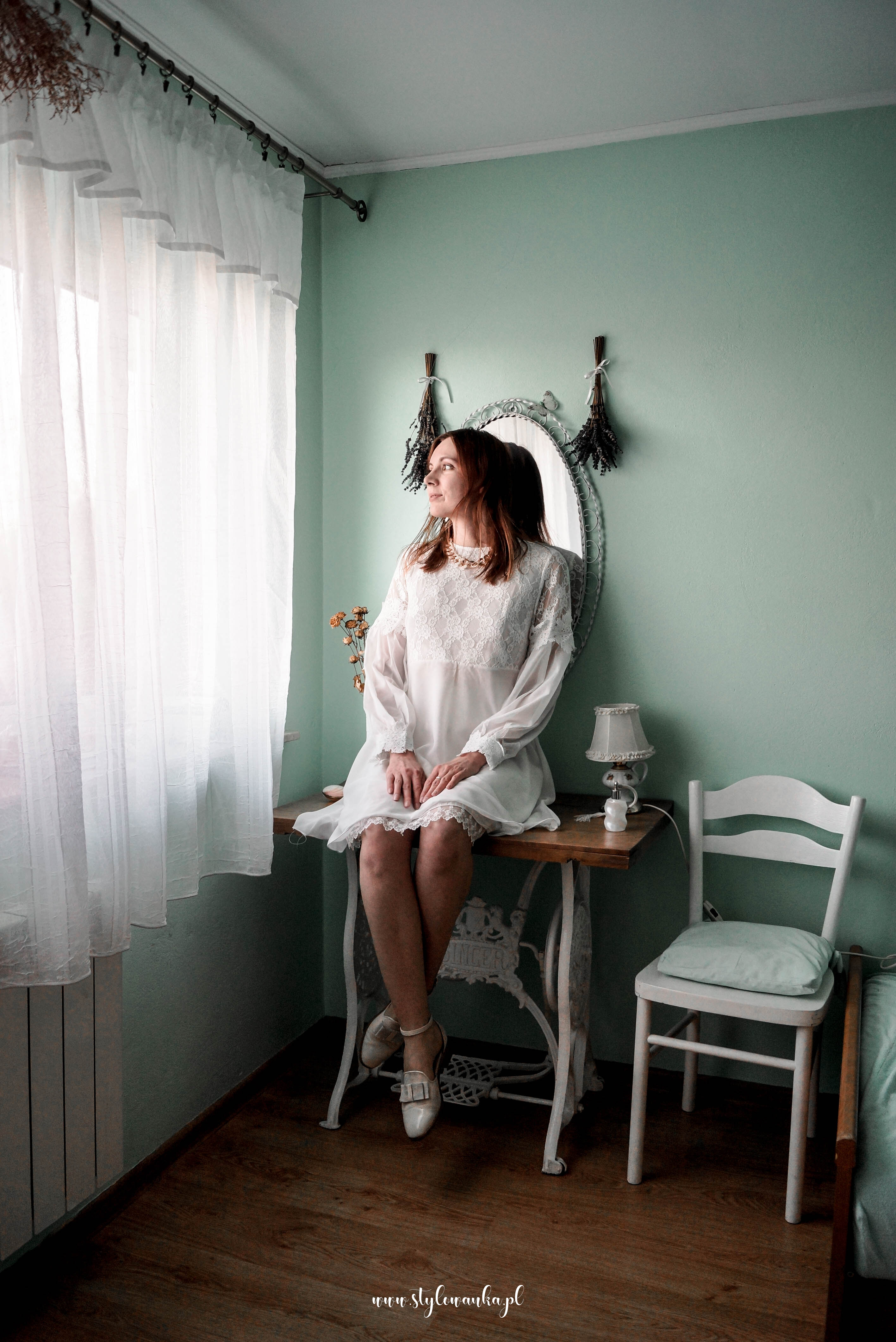 white lace dress