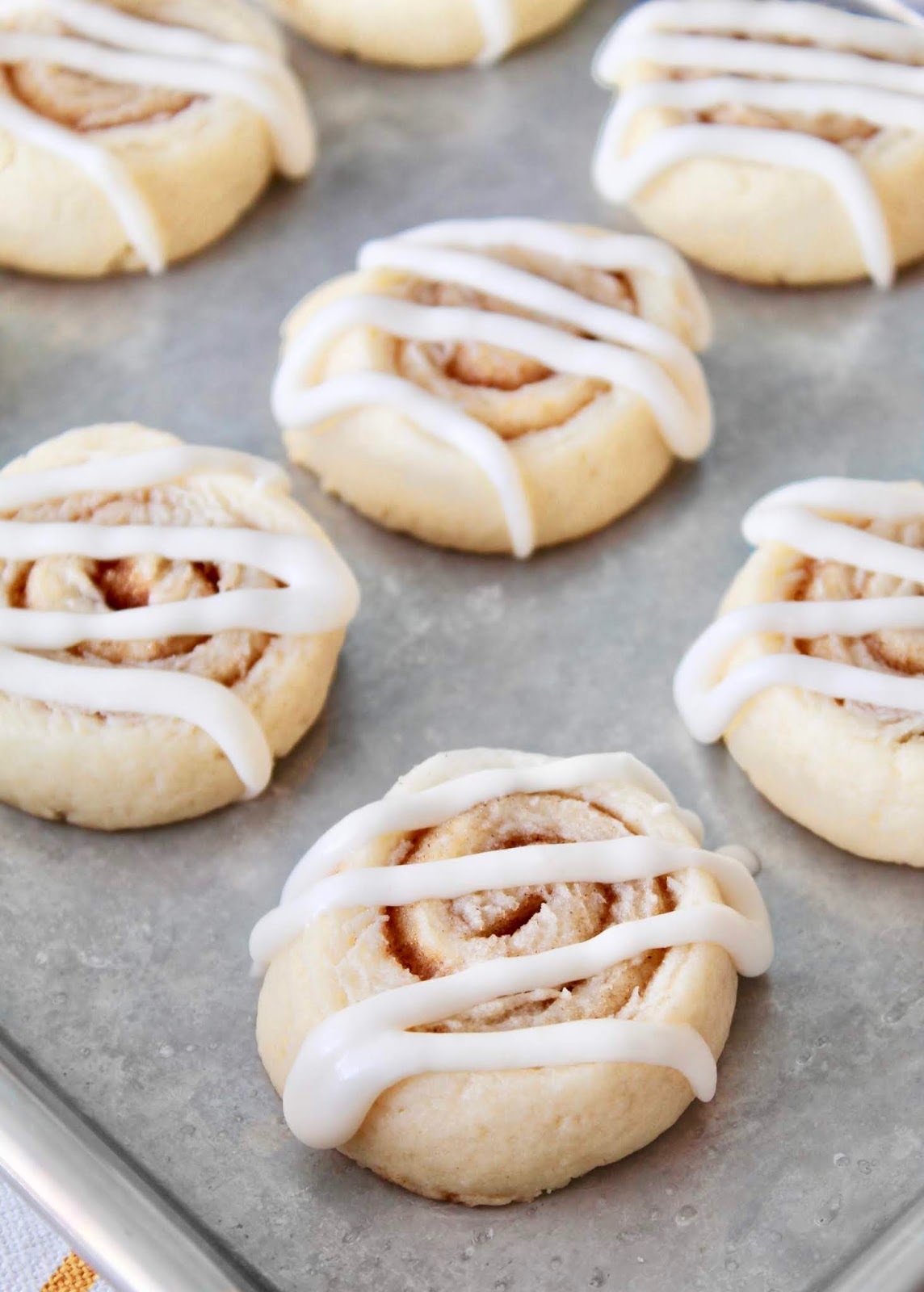 Cinnamon Roll Cookies with Cream Cheese Glaze