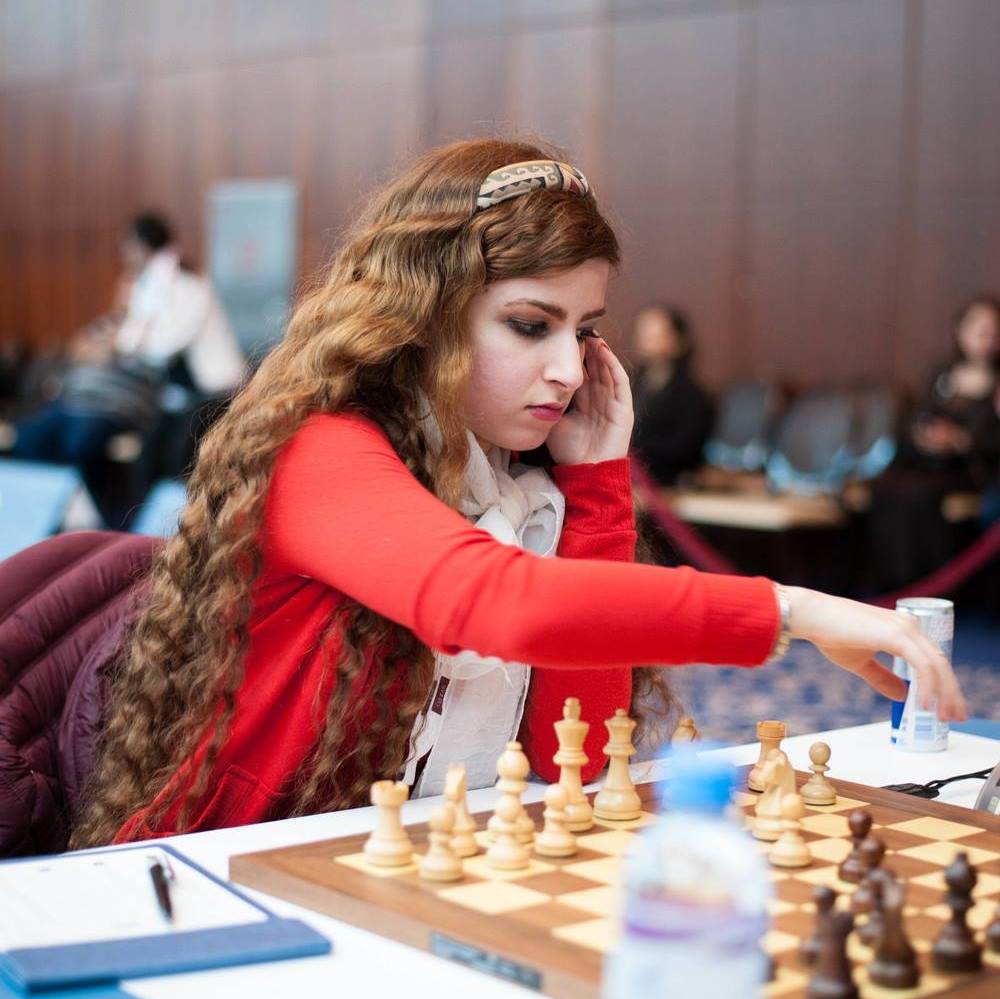 Female Chess Grandmaster Dorsa Derakhshani on Success, Queen's Gambit