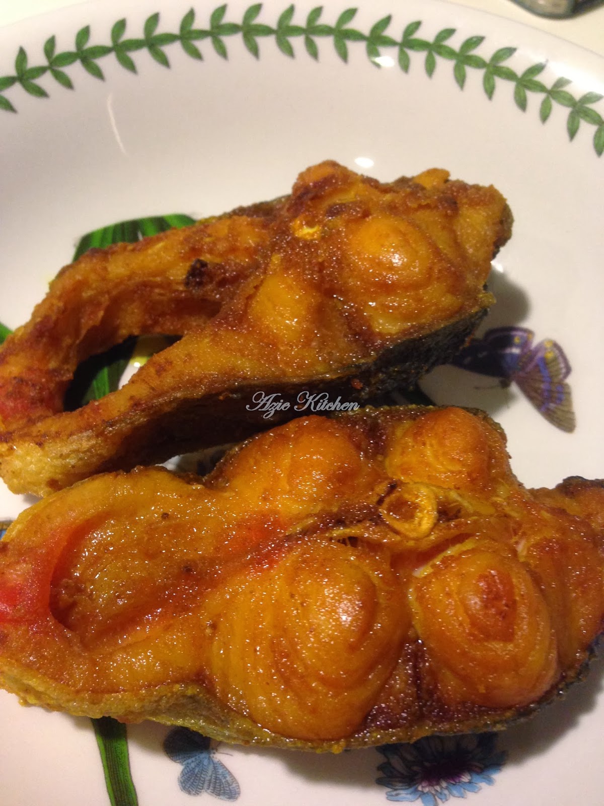 Ikan Patin Buah Goreng Pun Soodaap - Azie Kitchen