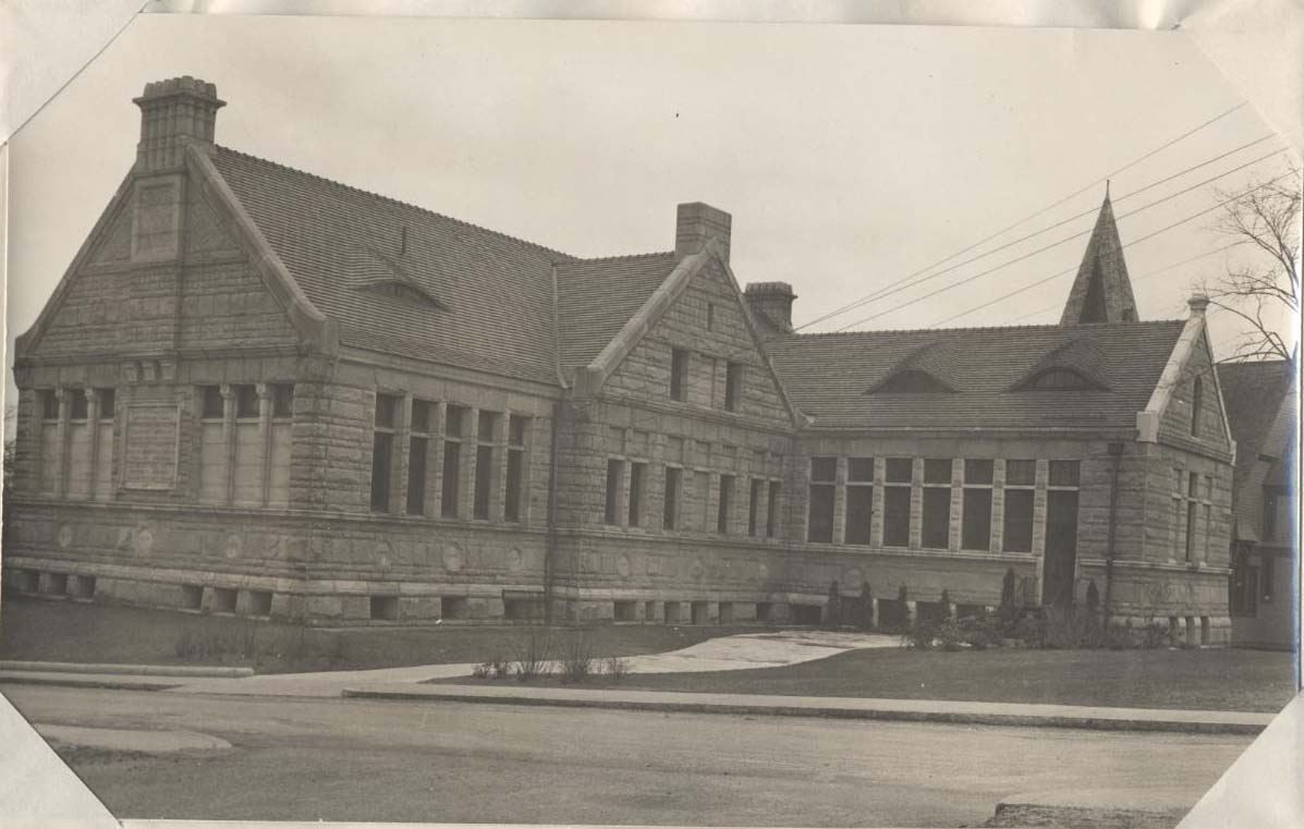 The Digital Archive of the History of the Morrill Memorial Library in