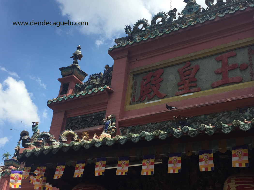 dendecaguelu Ciudad de Ho Chi MInh. Pagoda del emperador de Jade. dendecaguelu Ciudad de Ho Chi MInh. Pagoda del emperador de Jade.