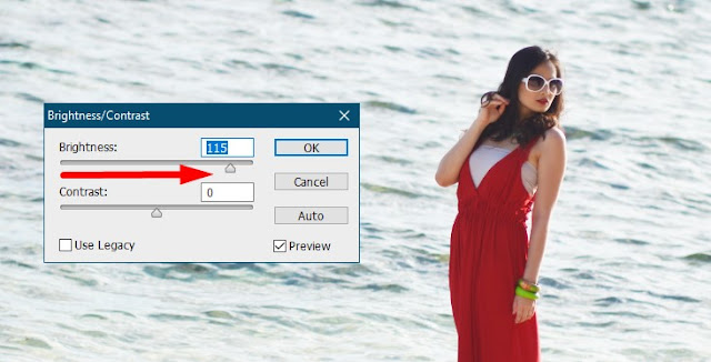 mencerahkan foto gelap dengan brightness and contrast photoshop