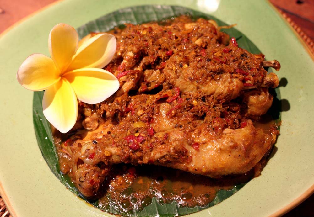 Balinese grilled chicken betutu