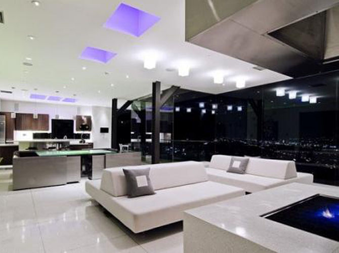 Modern-Home-Interior-Design-Hollywood-Li