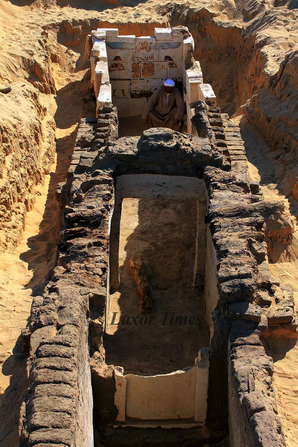 Abydos Dynasty tomb discovered revealing new Pharaoh’s name Luxor Times