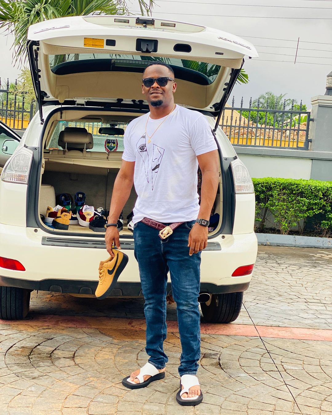 Pictures of Zubby Michael