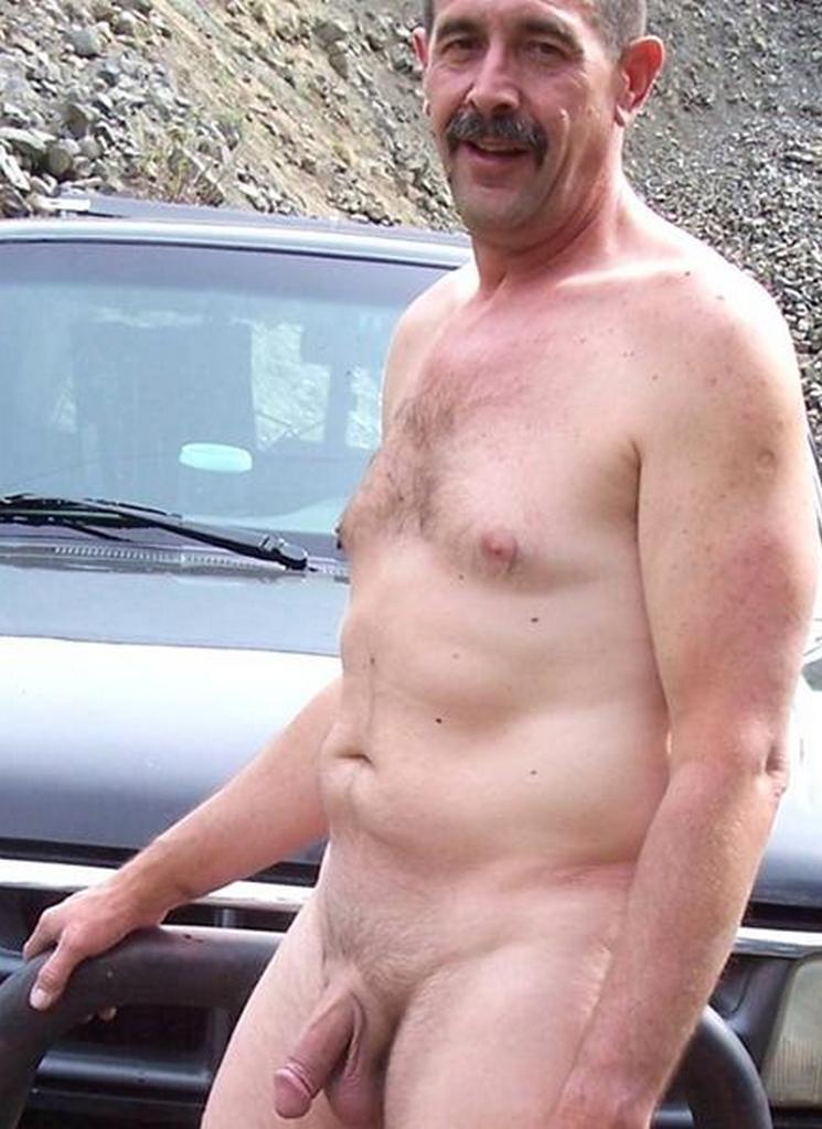 Sexy Naked Older Guy Nude Photos